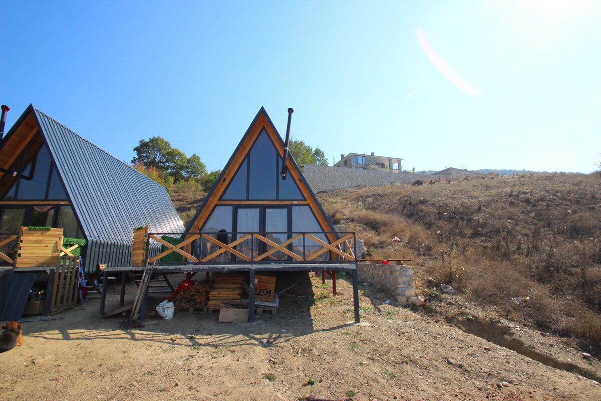 Tepede İkiz Bungalov